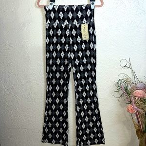 NWT  stretchy Flare pants Size L/XL